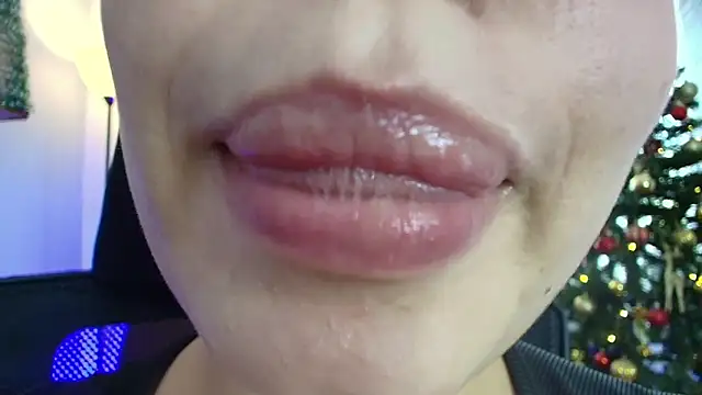 lisbet21x online show from December 20, 7:28 pm