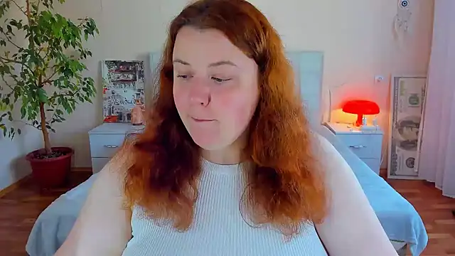 PolinaSalvatore online show from May 15, 2:24 pm