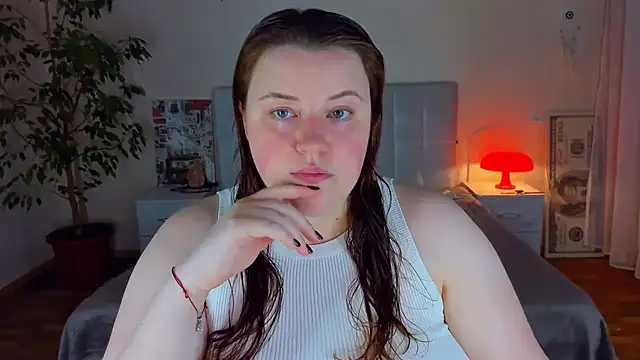 Snapshot of PolinaSalvatore chatting on July 3, 5:30 pm PolinaSalvatore online show from July 3, 5:30 pm