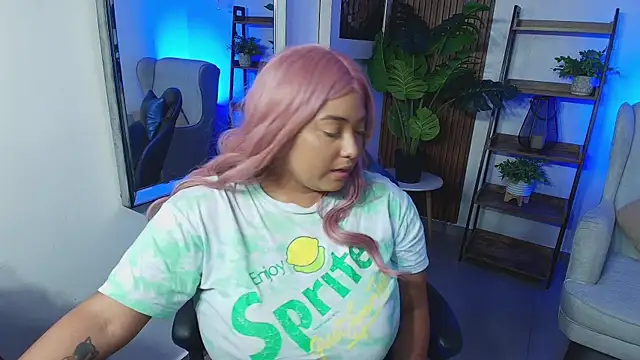 Kenya--Buhle online show from October 16, 6:09 pm