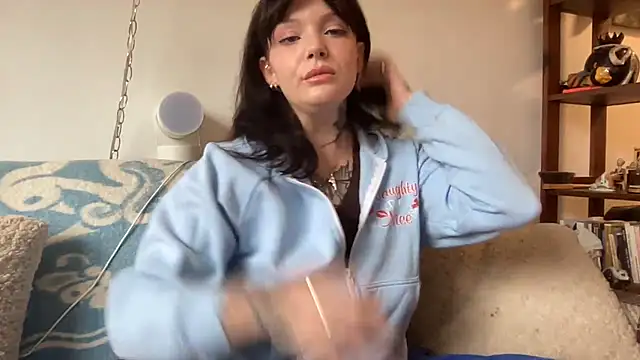 SweetMaisie online show from February 16, 10:50 pm