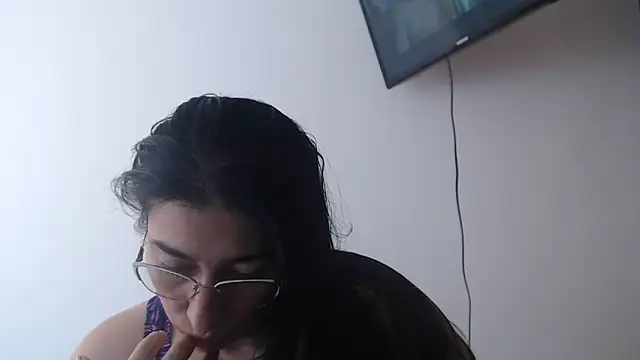 andreaisis2 online show from May 16, 6:17 pm