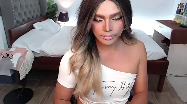 Snapshot of liaa_lurrecams chatting on March 9, 7:59 pm liaa lurrecams online show from March 9, 7:59 pm