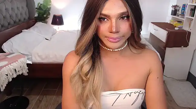 Snapshot of liaa_lurrecams chatting on March 12, 6:55 pm liaa lurrecams online show from March 12, 6:55 pm