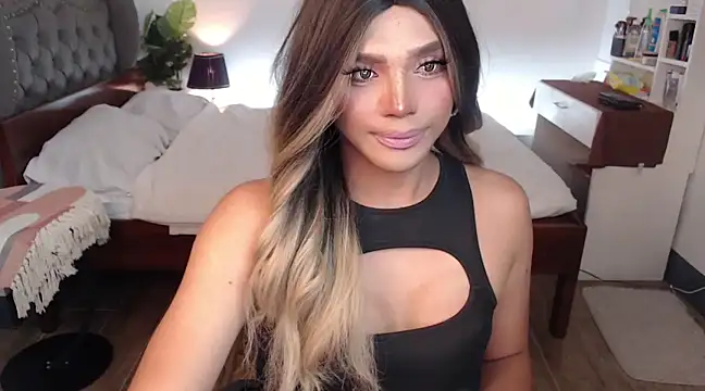 Snapshot of liaa_lurrecams chatting on March 19, 9:05 pm liaa lurrecams online show from March 19, 9:05 pm