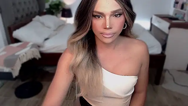 Snapshot of liaa_lurrecams chatting on October 24, 11:17 am liaa lurrecams online show from October 24, 11:17 am