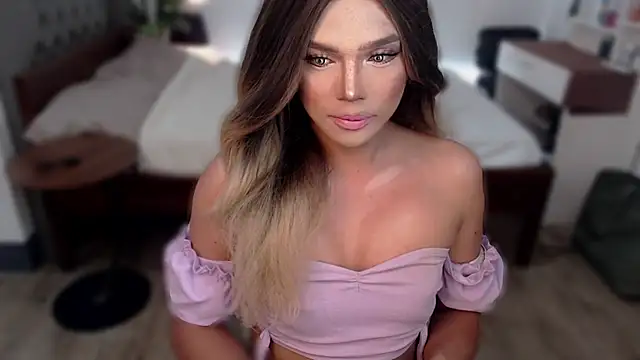 liaa lurrecams online show from April 26, 11:19 am