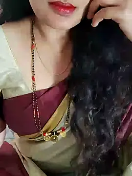 Snapshot of Indian_desi_wife chatting on December 7, 2:53 am Indian desi wife online show from December 7, 2:53 am