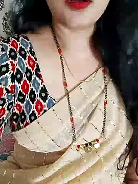 Snapshot of Indian_desi_wife chatting on December 31, 3:42 pm Indian desi wife online show from December 31, 3:42 pm