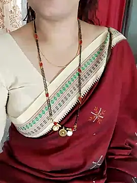 Snapshot of Indian_desi_wife chatting on January 8, 2:46 am Indian desi wife online show from January 8, 2:46 am