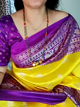 Snapshot of Indian_desi_wife chatting on February 28, 2:09 am Indian desi wife online show from February 28, 2:09 am