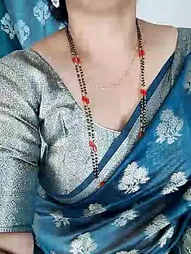 Snapshot of Indian_desi_wife chatting on September 15, 2:22 am Indian desi wife online show from September 15, 2:22 am