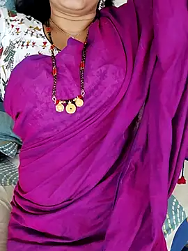 Snapshot of Indian_desi_wife chatting on December 19, 2:51 am Indian desi wife online show from December 19, 2:51 am