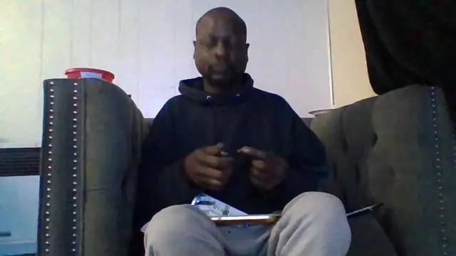 Snapshot of Daddy_hook chatting on March 7, 1:08 pm Daddy hook online show from March 7, 1:08 pm