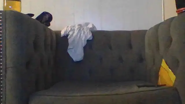 Snapshot of Daddy_hook chatting on March 10, 5:34 am Daddy hook online show from March 10, 5:34 am