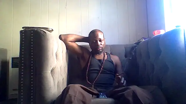 Snapshot of Daddy_hook chatting on March 23, 11:09 pm Daddy hook online show from March 23, 11:09 pm