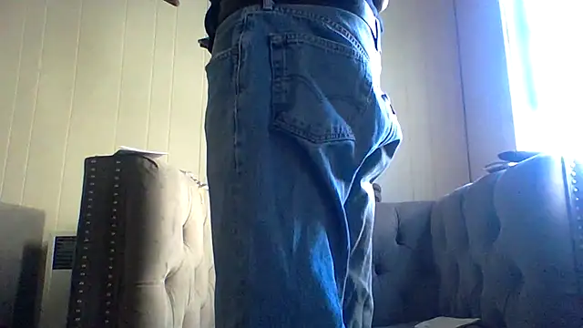 Snapshot of Daddy_hook chatting on March 24, 10:04 pm Daddy hook online show from March 24, 10:04 pm