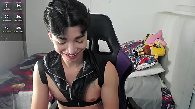 Snapshot of santy7v7 chatting on February 16, 1:27 pm santy7v7 online show from February 16, 1:27 pm