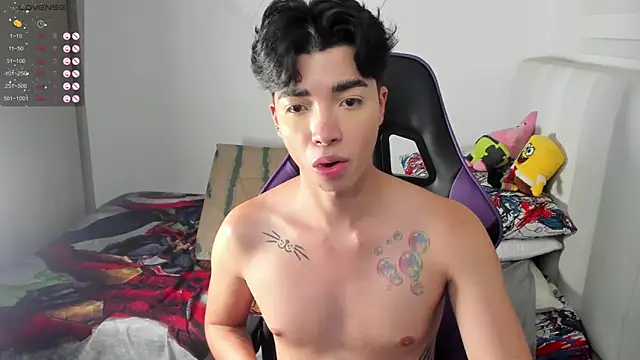 Snapshot of santy7v7 chatting on February 18, 4:26 pm santy7v7 online show from February 18, 4:26 pm