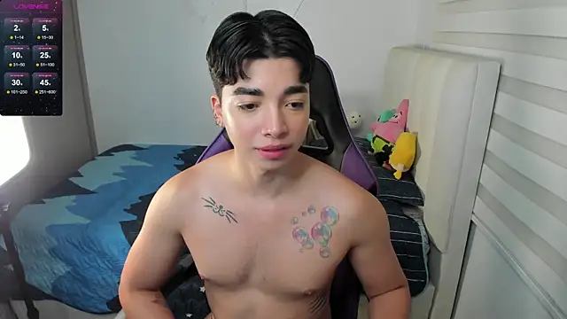 Snapshot of santy7v7 chatting on October 4, 12:25 pm santy7v7 online show from October 4, 12:25 pm