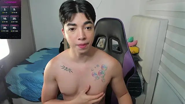 Snapshot of santy7v7 chatting on October 16, 1:12 pm santy7v7 online show from October 16, 1:12 pm