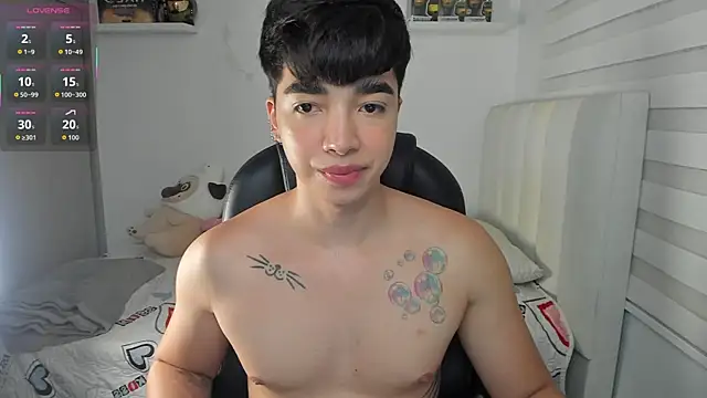 Snapshot of santy7v7 chatting on May 16, 1:43 pm santy7v7 online show from May 16, 1:43 pm