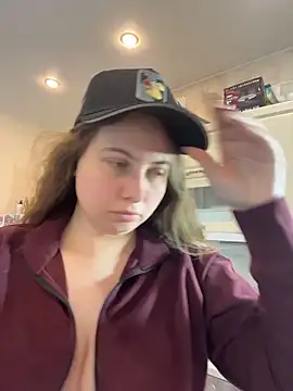 DienkaGreen online show from March 27, 11:10 am