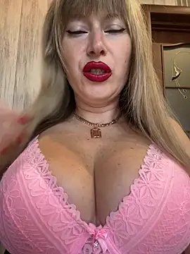 Kittenforyou online show from March 11, 1:17 pm