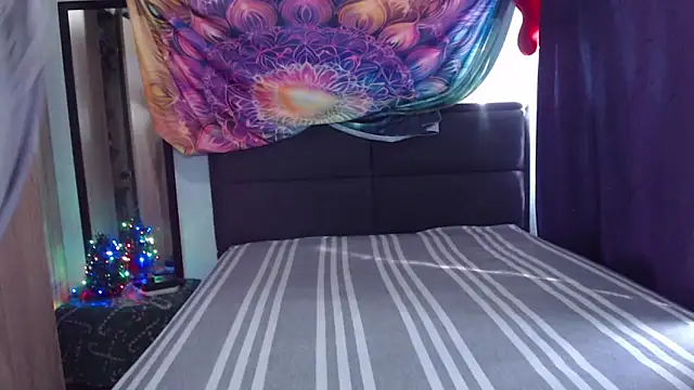 Alexxx andr4 online show from December 19, 8:05 pm