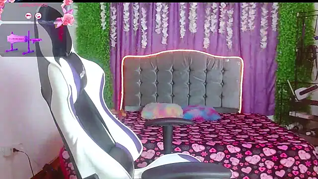 ariana-lopez online show from May 20, 3:07 pm