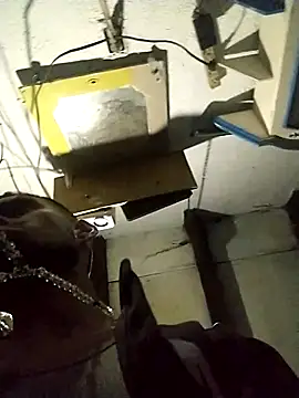 Snapshot of Wero4200 chatting on November 6, 7:42 am Wero4200 online show from November 6, 7:42 am