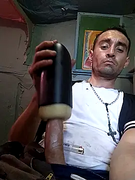 Snapshot of Wero4200 chatting on November 8, 9:13 pm Wero4200 online show from November 8, 9:13 pm