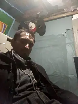 Snapshot of Wero4200 chatting on November 30, 7:45 am Wero4200 online show from November 30, 7:45 am