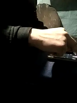 Snapshot of Wero4200 chatting on December 15, 9:13 am Wero4200 online show from December 15, 9:13 am