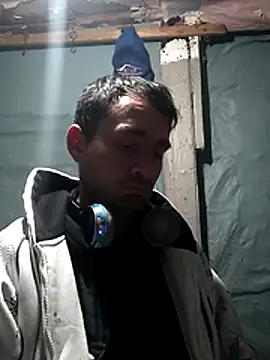 Snapshot of Wero4200 chatting on January 6, 7:45 am Wero4200 online show from January 6, 7:45 am