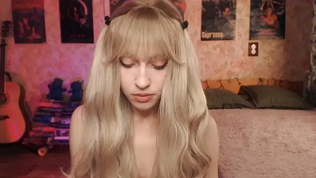 Friendly Ellie online show from March 14, 12:10 am