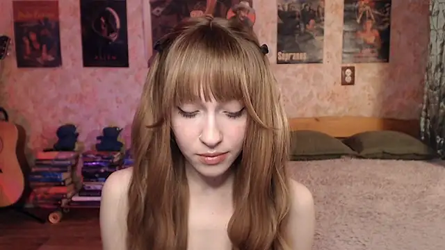 Friendly Ellie online show from February 12, 1:17 pm