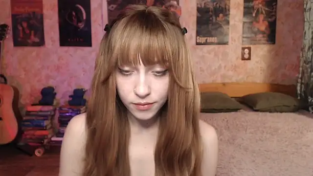 Friendly Ellie online show from February 17, 11:22 pm