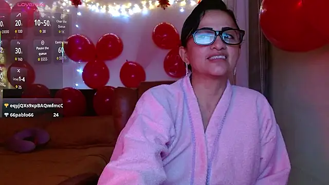 Snapshot of ISABEEL_SOFIA01 chatting on February 15, 1:13 am ISABEEL SOFIA01 online show from February 15, 1:13 am