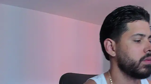 Justyn Torres online show from February 5, 1:05 pm