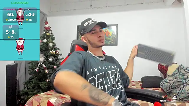 Snapshot of freestyle_blake1 chatting on December 21, 6:02 pm freestyle blake1 online show from December 21, 6:02 pm