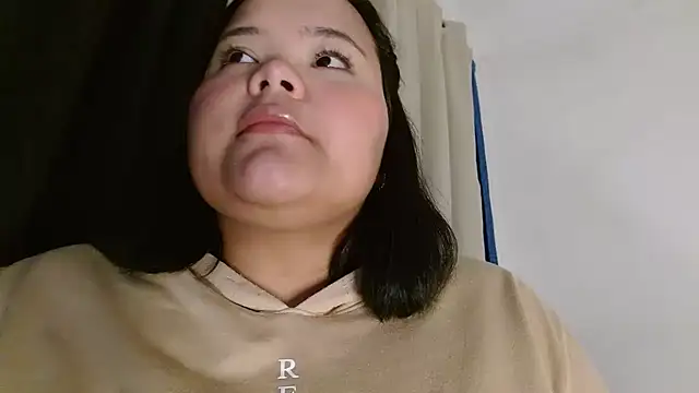 Snapshot of sexychubby___ chatting on January 17, 8:55 pm sexychubby online show from January 17, 8:55 pm
