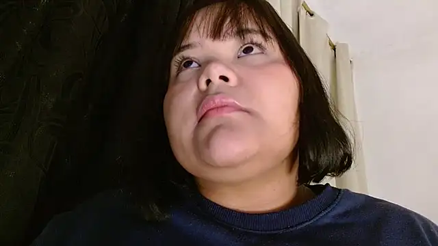Snapshot of sexychubby___ chatting on February 20, 2:57 pm sexychubby online show from February 20, 2:57 pm