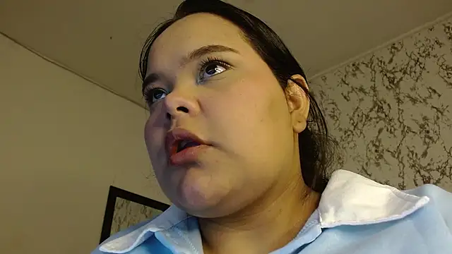 sexychubby    online show from October 8, 7:22 pm