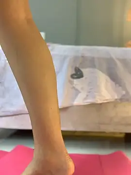 Snapshot of Amandanauty chatting on February 19, 8:10 am Amandanauty online show from February 19, 8:10 am