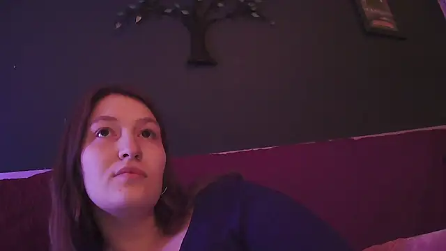 Snapshot of Angelk43 chatting on January 17, 8:08 am Angelk43 online show from January 17, 8:08 am