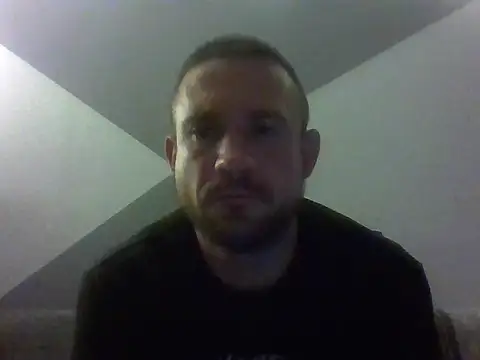 aroj95 online show from June 16, 12:35 am