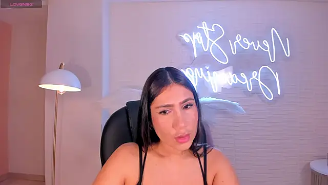 Snapshot of MarieJaneX chatting on January 4, 10:38 am MarieJaneX online show from January 4, 10:38 am