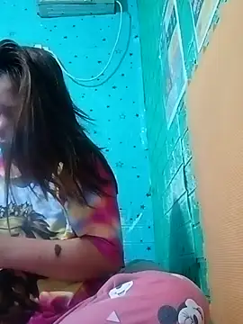 Snapshot of yummyclits4uxxx chatting on February 18, 11:30 pm yummyclits4uxxx online show from February 18, 11:30 pm