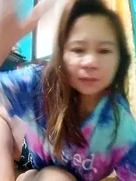 Snapshot of yummyclits4uxxx chatting on March 6, 12:10 am yummyclits4uxxx online show from March 6, 12:10 am